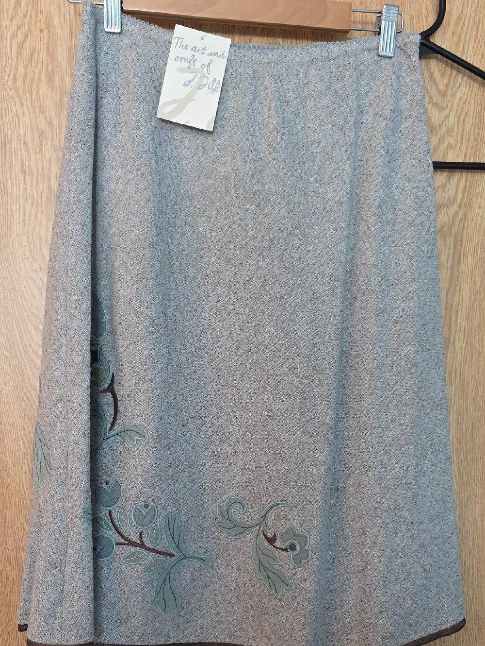 Womens A-Line Wool-Blend Skirt with Floral Embroidery - Gray